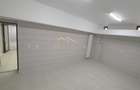 Spațiu comercial, de 225.11999511719 mp, în P-ța Unirii - 11