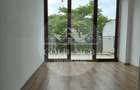 Apartament cu 5 camere decomandat în Banu Manta - 4