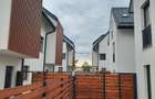 Duplex cu 5 camere cu Canalizare în Străulești - 7