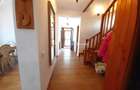 Vila Mogosoaia - 5 camere - 2 bai - 160 mp - 1100 mp teren - 11