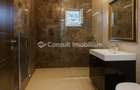Casă individuală cu 6 camere cu Canalizare în Borhanci - 13