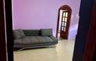 Apartament semidecomandat, etajul 3/4, situat intr o zona foarte linistita, in centrul Salontei. Mai multe detalii in descriere - 16