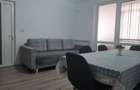 Vând apartament cu 3 camere situat în orașul Cugir - 5