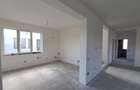 Casă cu 5 camere cu Teren 601 Mp în Central - 13