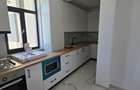 Apartament cu 3 camere semidecomandat în Central - 6