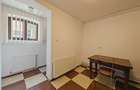 Casă individuală cu 12 camere cu Teren 287 Mp în Moșilor - 12