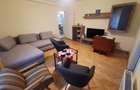 Apartament cu 3 camere semidecomandat în Central - 1