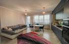Apartament 4 camere de vanzare in Floresti - 2