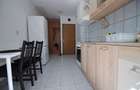 Apartament cu 3 camere semidecomandat în Central - 8