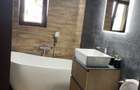 Apartament cu 4 camere în Central - 13