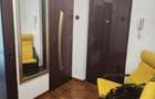 Apartament cu 3 camere decomandat în Apărătorii Patriei - 1