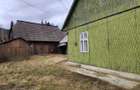 Casa De Vanzare + Anexe 2500 Mp / Putna - 11