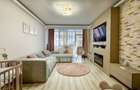 Apartament cu 3 camere decomandat în Tractorul - 3