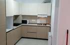 Inchiriez apartament cu doua camere in blocul White Tower. Prima inchiriere 2500 lei. - 10