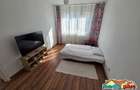 Apartament cu 3 camere semidecomandat Micro 21 - 4