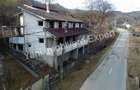 Cladire, pretabila infiin?are pensiune, de vanzare in comuna Bradule?, sat Bradetu, jude? Arge?. - 2