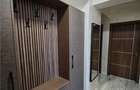Apartament cu 4 camere decomandat în Tractorul - 4