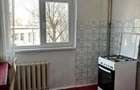 apartament 2 camere decomandat langa metrou - 5