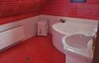 Casă individuală cu 13 camere cu Canalizare în Avrig - 9 Casă individuală cu 13 camere cu Canalizare în Avrig - 9