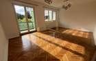 Apartament cu 3 camere decomandat în Plopilor - 2
