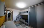 Apartament cu 4 camere decomandat în Tractorul - 9