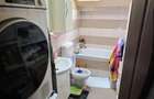 Apartament open space ?i doua dormitoare decomandat