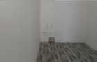 Spatiu Comercial cu 3 usi din sticla si vitrine mari - Elisabetin - 8