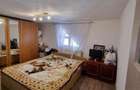 Inchiriez etaj sau vand casa Vladesti - 7