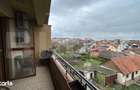 Apartament cu 3 camere, in curte privata - 1