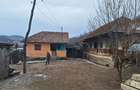 Casa de vanzare si multe articole artizanale - 10