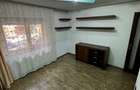 Proprietar vand apartament cu 4 camere, 90 m2 utili, situat la parter, - 8