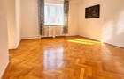Apartament de Inchiriat 3 Camere Centrul Istoric In Vila - 1