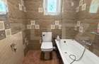 Apartament 2 camere, decomandat, 56 mp utili, cartier Burdujeni - 2