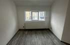 Apartament cu 3 camere de vanzare, 48 mp, Dealul Florilor