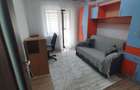 Apartament  cu 3 camere de închiriat, zona  Faleza Nord-Reyna