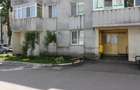 PF vand apartament cu 3 camere decomandat Str. Gloriei, Roman la 10 min de Pia?a Smirodava - 10