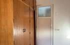 Apartament la casa, cu 3 camere, semidecomandat, zona centrala, str. Sitei - 20