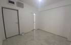 Vand ap. 4 camere si garaj et.1 str. Moldovei