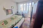 Vand apartament cu 2 camere, semidecomandat, etajul 3, 51 mp