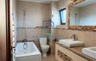 Bucurestii Noi, Laminorului, casa D+P+E+M, sup. 420mp, teren 337mp