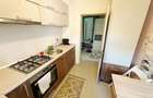 Inchiriez apartament cu doua camere decomandat