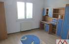 Apartament 3 camere Dristor - Fizicienilor - imobil 1982, centrala termica