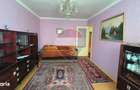 Apartament cu 3 camere de vanzare, decomandat Micro 17- Galati