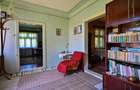 FILM! Proprietate autentica, Bran-Simon, 4.300 mp teren, casa traditionala + ane