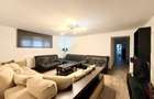 Apartament cu 4 camere-rezidențial sau Comercial-Birouri - 2