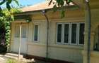 Casa de vanzare in centrul localitatii Valea Ramnicului teren 1.300 mp - 2