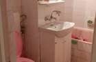 Vand apartament cu doua camere