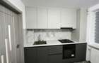 Apartament 2 camere, renovat total, zona Vest, Siret