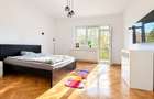 Liniște și intimitate în zona centrală–Apartament in vila, garaj+demisol