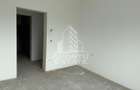 Apartament cu 3 camere si gradina  de 70 mp in Mosnita Noua